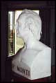 Saletta montana: busto del Monti realizzato su calco funerario da Cincinnato Baruzzi